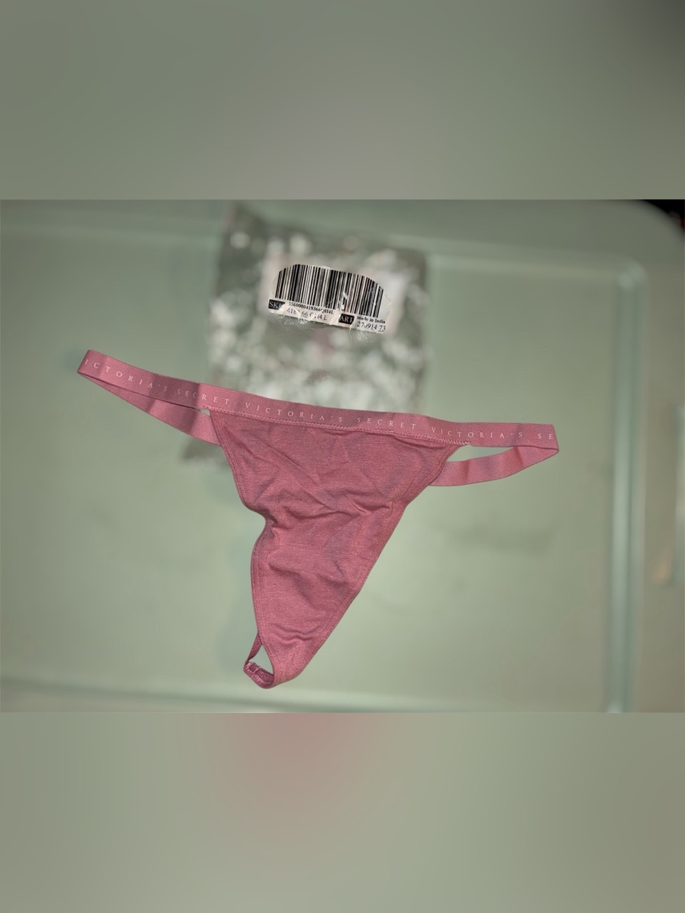 🎀2/$15 🎀 Victoria's Secret Pink Logo Cotton Stretch V- String Thong